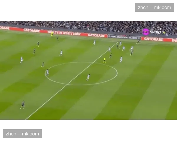 镜头聚焦：德布劳内两次手术刀般直塞，均精准找到曼城前锋的纵向跑动路线